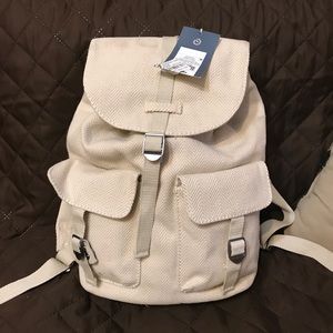 Universal thread backpack